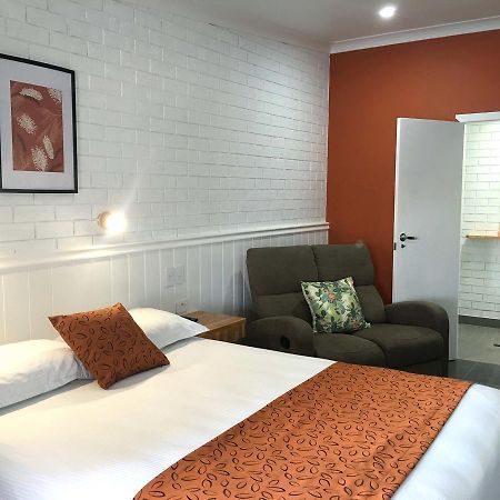 Gin Gin Village Motor Inn Motel Qld Eksteriør bilde